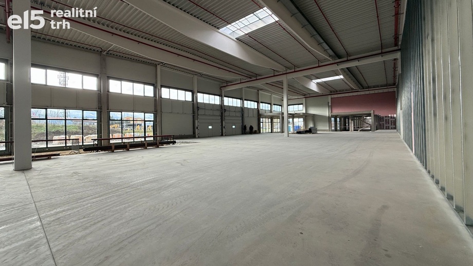 Pronájem sklady, 1 764 m² - České Budějovice 3