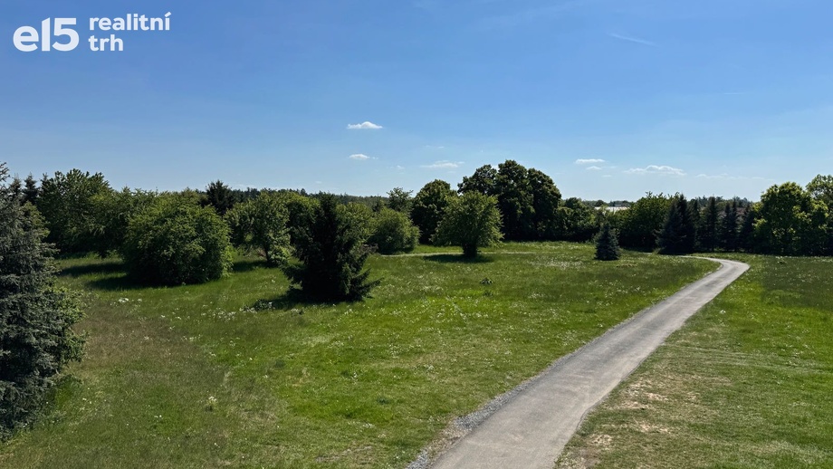 Prodej pozemky pro komerční výstavbu, 26 545 m² - Praha - Točná