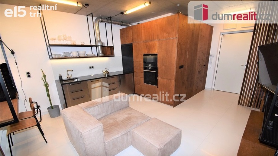 Pronájem byty 1+kk, 47 m² - Praha - Michle