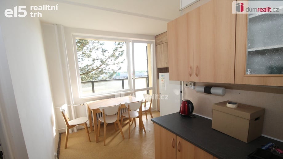 Pronájem byty 2+1, 60 m² - Sokolov