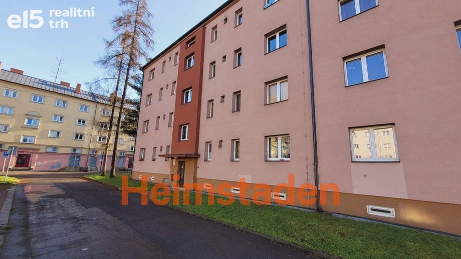 Pronájem byty 2+kk, 39 m² - Karviná - Nové Město