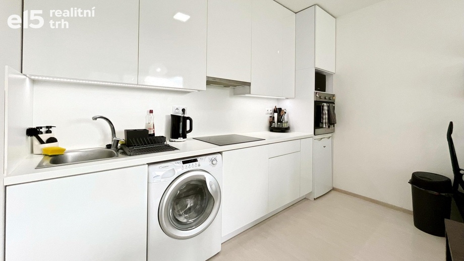 Pronájem byty 2+kk, 35 m² - Brno - Veveří