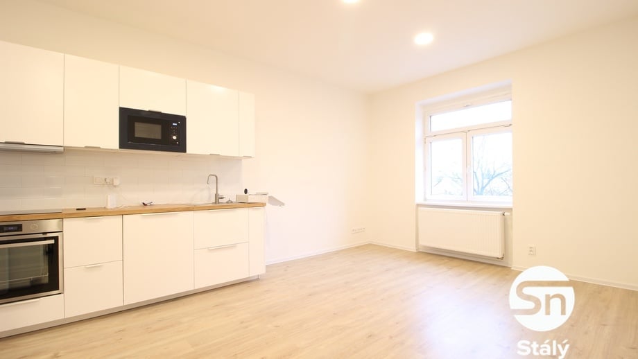 Pronájem byty 2+kk, 52 m² - Praha - Vysočany