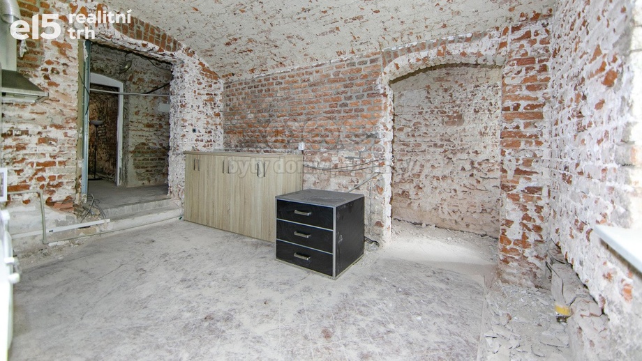 Prodej byty 2+kk, 43 m² - Praha - Michle