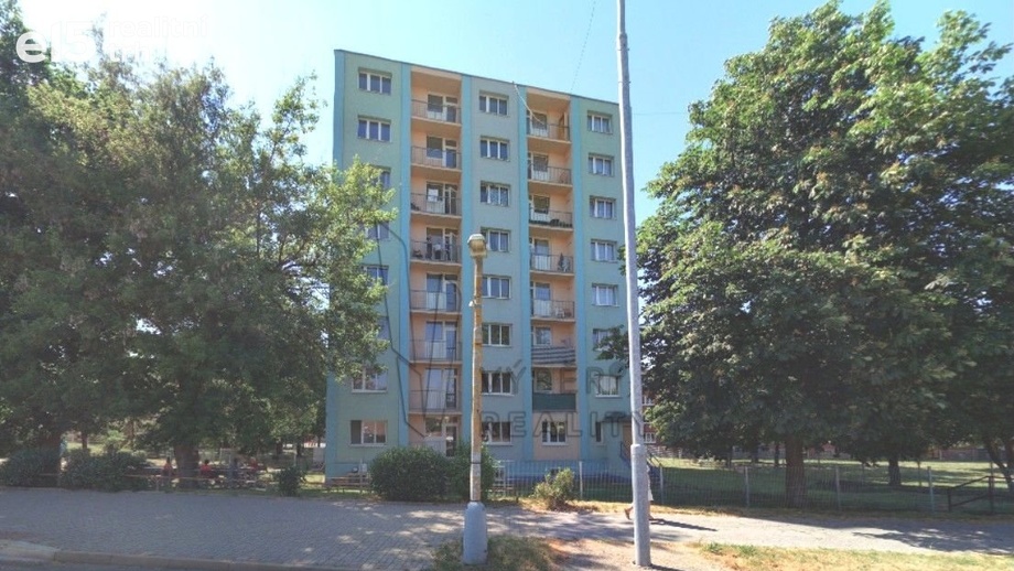 Pronájem byty 1+kk, 21 m² - Bílina