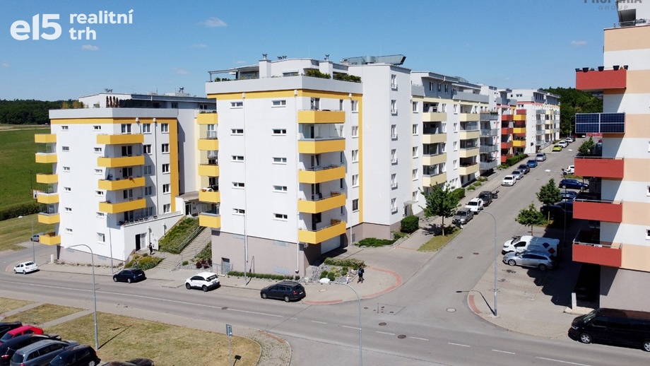 Prodej obchodního prostoru 68 m², Brno - Žebětín