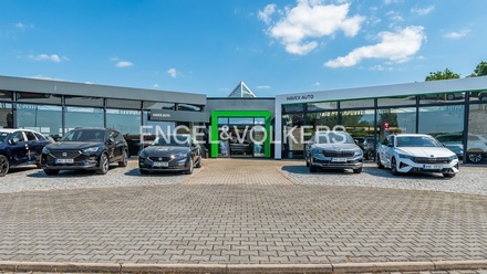 Pronájem komerční nemovitosti 3 302 m², Chlumec nad Cidlinou IV