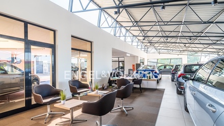 Pronájem komerční nemovitosti 3 302 m², Chlumec nad Cidlinou IV