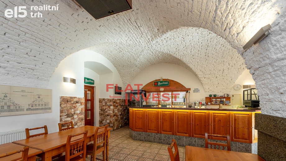 Pronájem restaurace 600 m², Vysoké Veselí