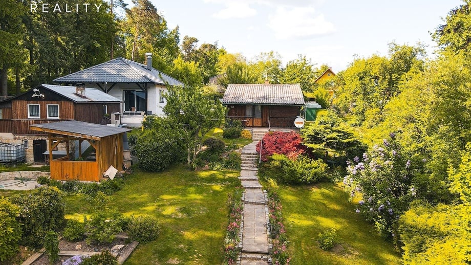 Prodej chaty 35 m², Zruč-Senec