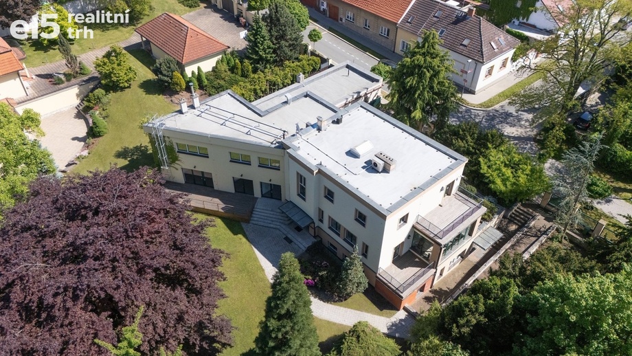Prodej vila, 536 m² - Čelákovice