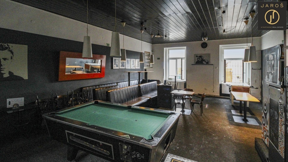 Pronájem restaurace, 100 m² - Slaný