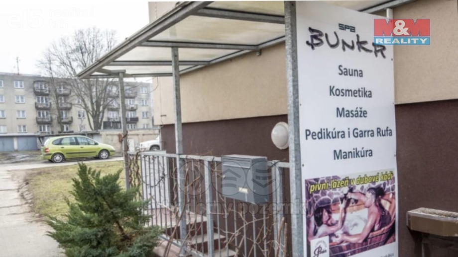 Pronájem obchodní prostory, 100 m² - Pardubice - Bílé Předměstí