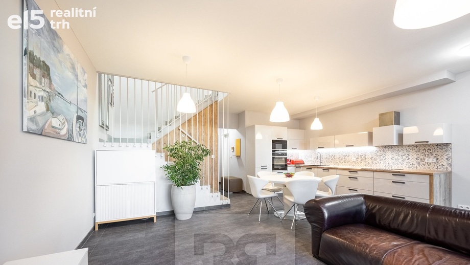 Pronájem byty 4+kk, 104 m² - Praha - Hodkovičky