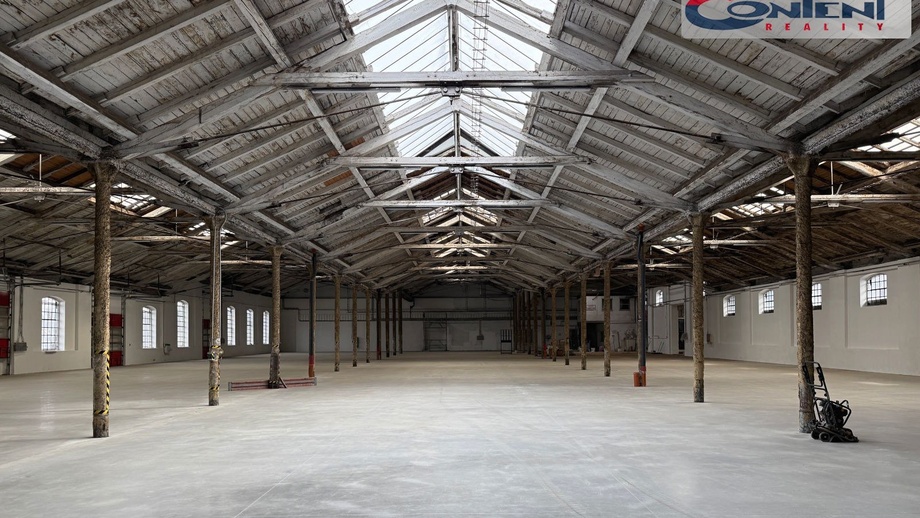 Pronájem sklady, 4 150 m² - Rokycany - Nové Město