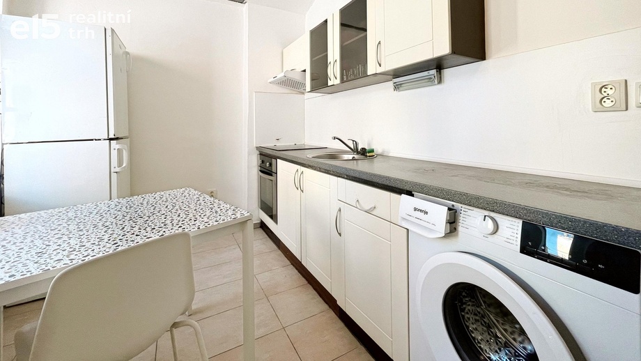 Pronájem byty 2+1, 60 m² - Brno-město