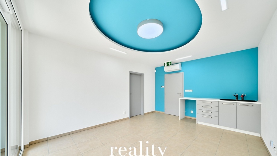 Pronájem ordinace, 36 m² - Znojmo