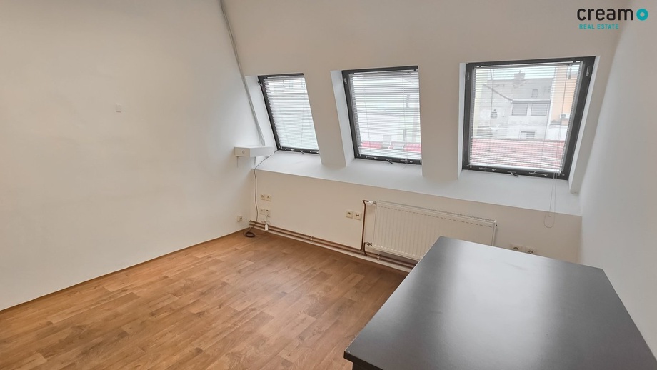 Pronájem kanceláře, 15 m² - Teplice