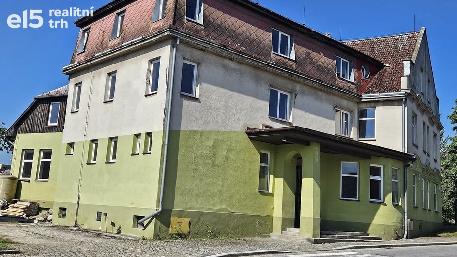 Dražby restaurace, 1 587 m² - Studená