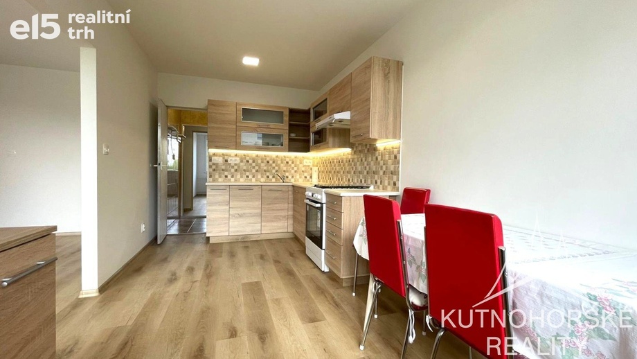 Pronájem byty 3+1, 55 m² - Kolín II