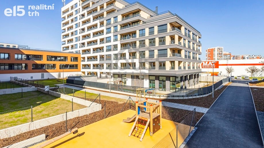 Prodej byty 2+kk, 60 m² - Praha - Hloubětín