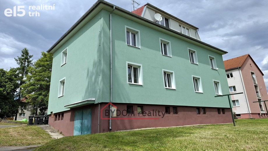 Prodej byty 2+1, 62 m² - Tlučná
