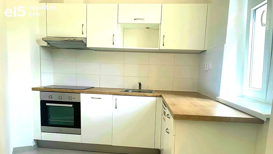 Pronájem byty 1+kk, 24 m² - Brno-sever