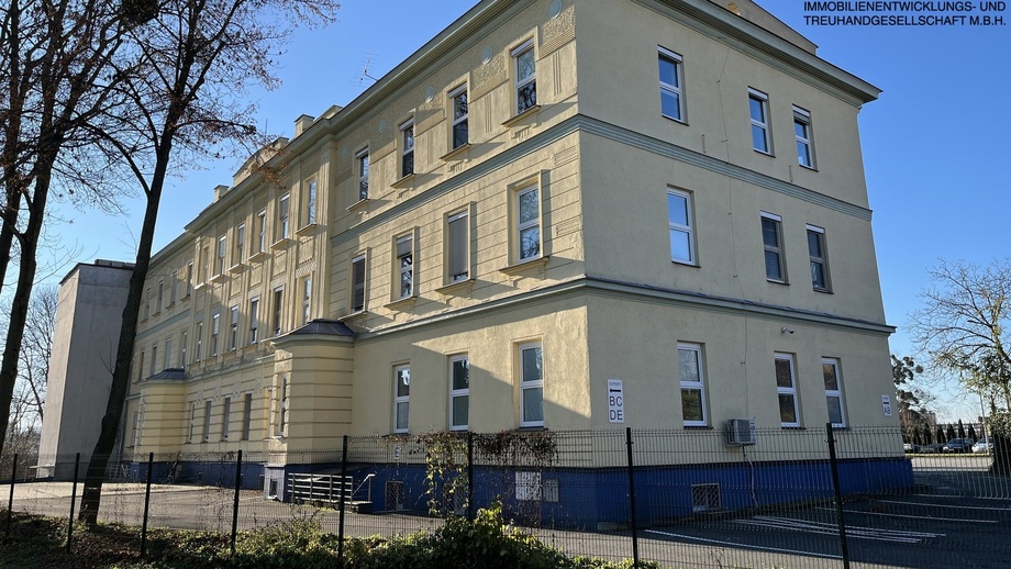 Pronájem kanceláře, 117 m² - Frýdek-Místek - Frýdek