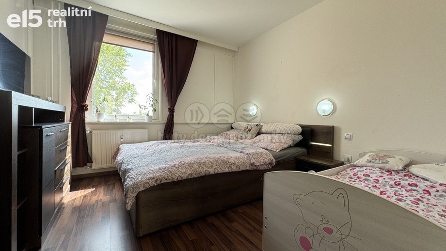 Prodej byty 4+1, 78 m² - Velešín