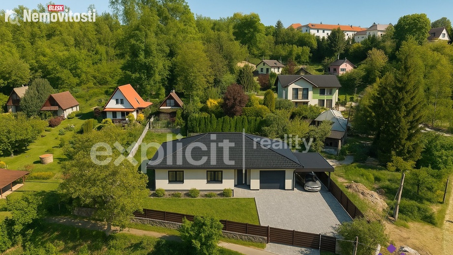 Prodej stavebního pozemku 799 m², Bítouchov