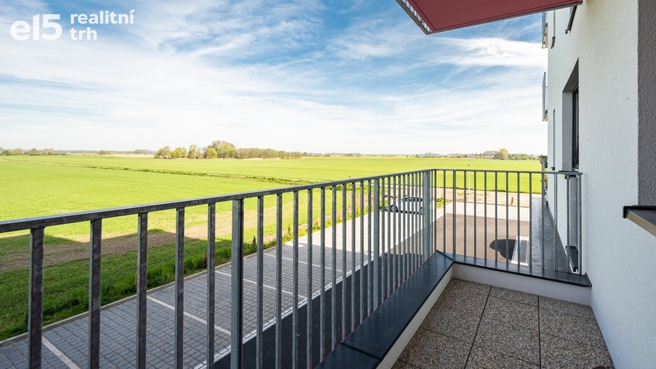 Pronájem byty 2+kk, 55 m² - Dašice