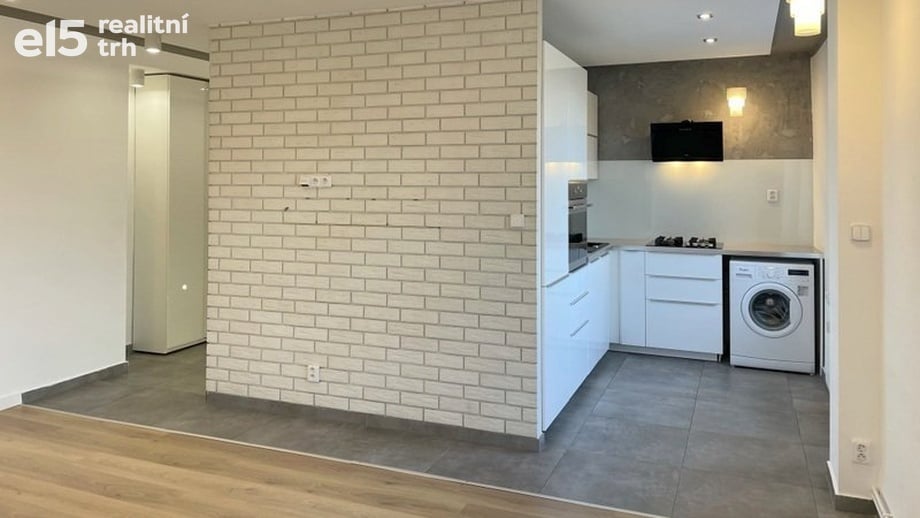 Prodej byty 2+1, 54 m² - Karviná - Mizerov