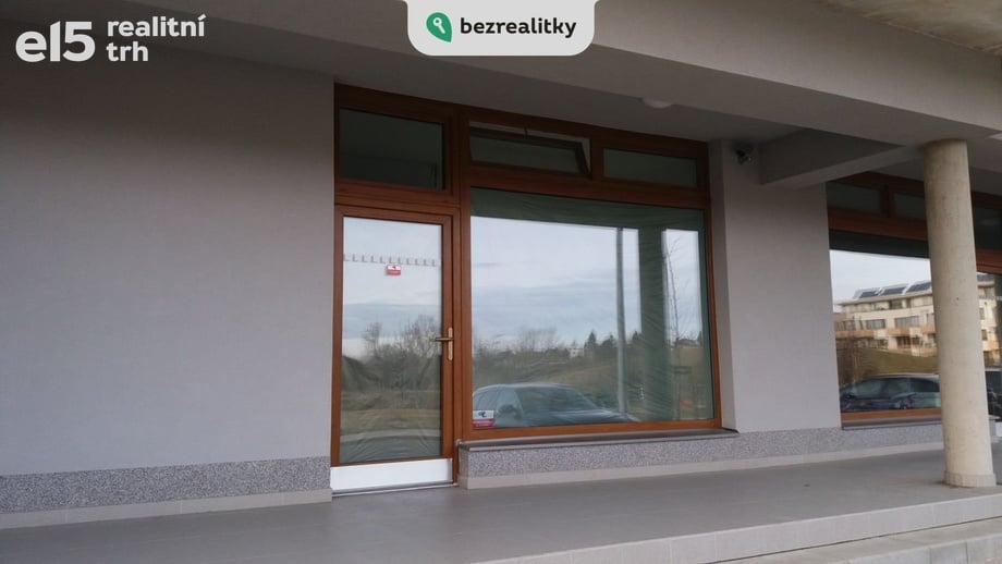 Prodej byty 1+kk, 56 m² - Praha - Hostavice