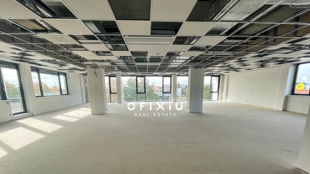 Pronájem kanceláře 275 m², Brno - Lesná