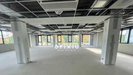 Pronájem kanceláře 275 m², Brno - Lesná