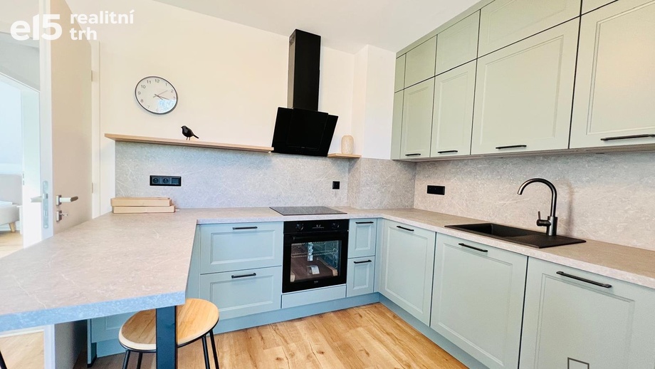 Pronájem byty 2+kk, 54 m² - Praha 10