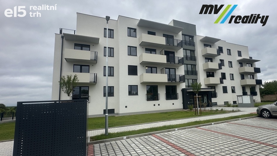 Pronájem byty 2+kk, 52 m² - Lysá nad Labem