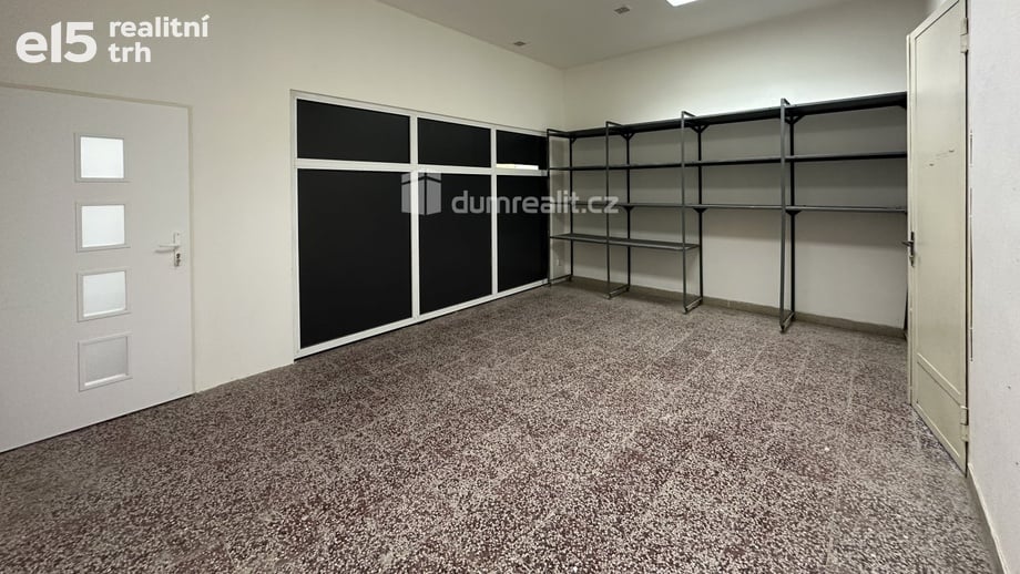 Pronájem obchodního prostoru 22 m², Břeclav
