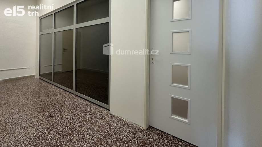 Pronájem obchodní prostory, 22 m² - Břeclav - Charvátská Nová Ves