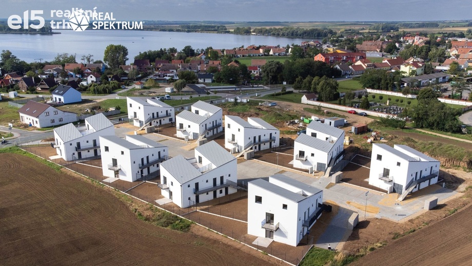 Prodej byty 1+kk, 51 m² - Pasohlávky