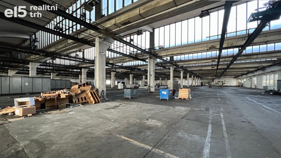 Pronájem sklady, 10 000 m² - Kladno - Dubí