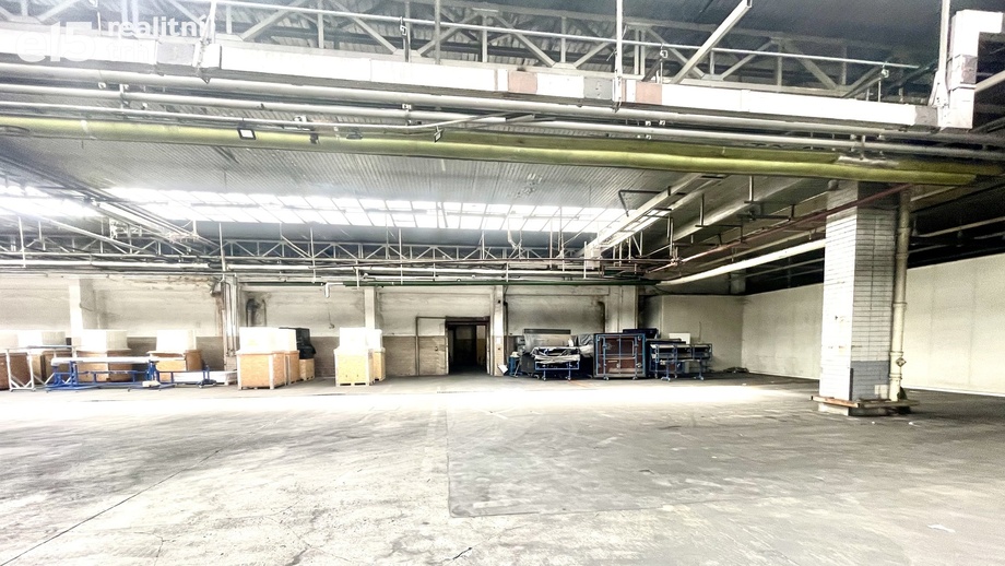 Pronájem skladu 1 800 m², Kunovice