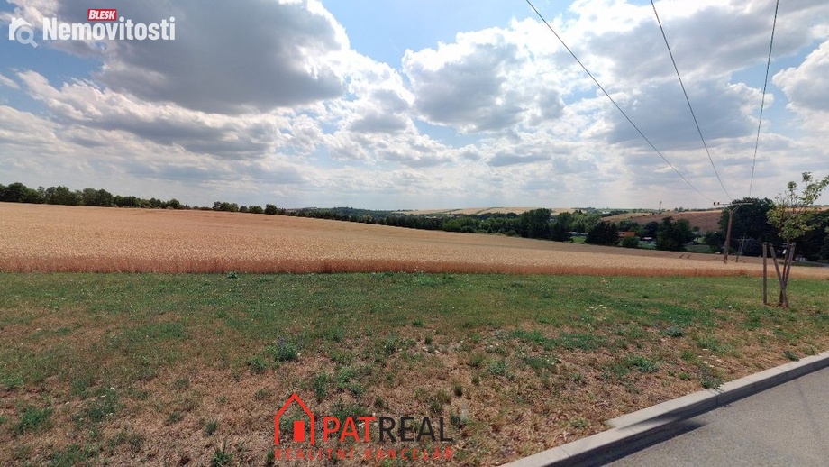 Prodej specifického pozemku 2 902 m², Podolí