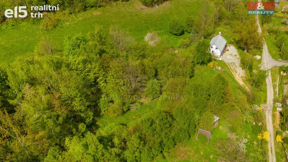 Prodej louky 2 417 m², Javorník - Travná