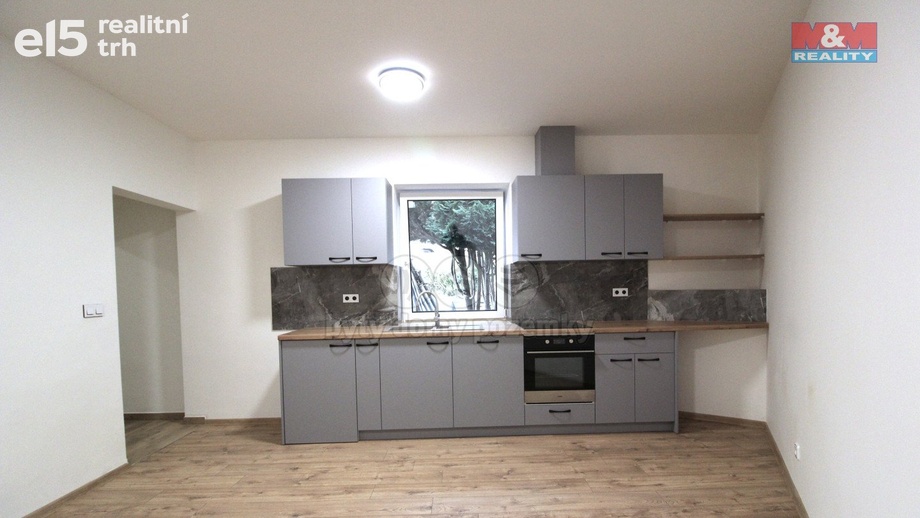 Pronájem byty 1+kk, 35 m² - Líbeznice