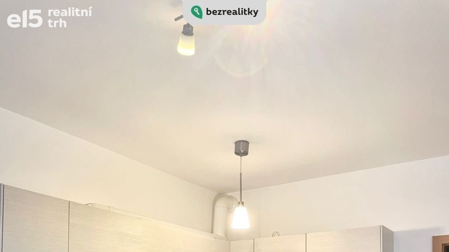 Prodej byty 1+kk, 31 m² - Praha - Zličín