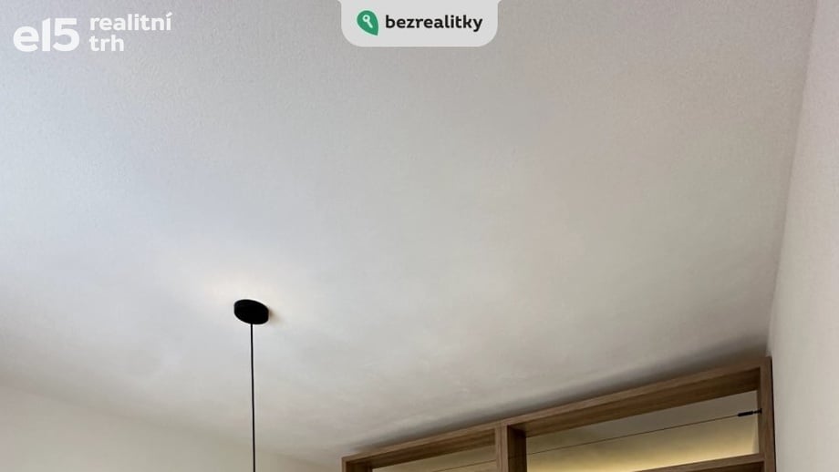 Prodej byty 1+kk, 29 m² - Praha - Nusle