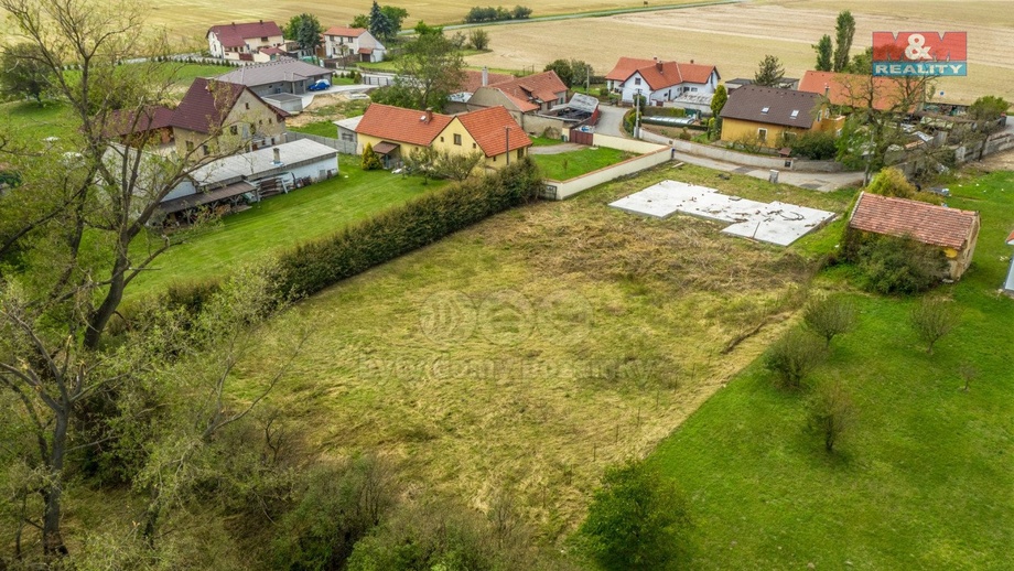 Prodej pozemky pro bydlení, 1 104 m² - Zálezlice - Kozárovice