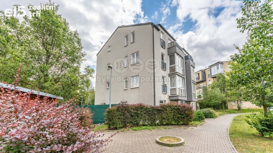 Prodej byty 3+kk, 67 m² - Praha - Vinoř