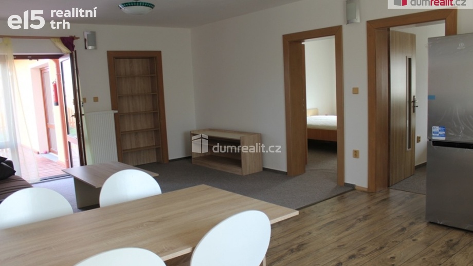 Pronájem byty 3+kk, 65 m² - Kladruby